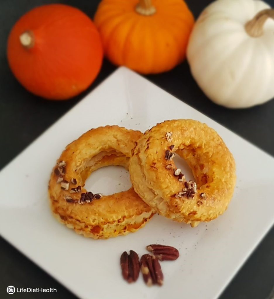 mini pumpkins with puff pastries